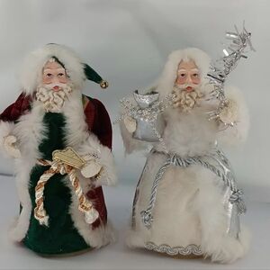 Festive Santa Claus Figurine Set - Green and Silver